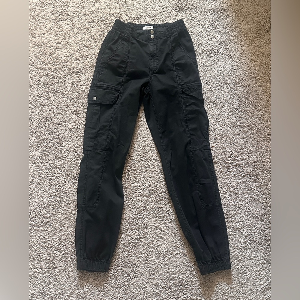 Garage Women’s Black Cargo Pants